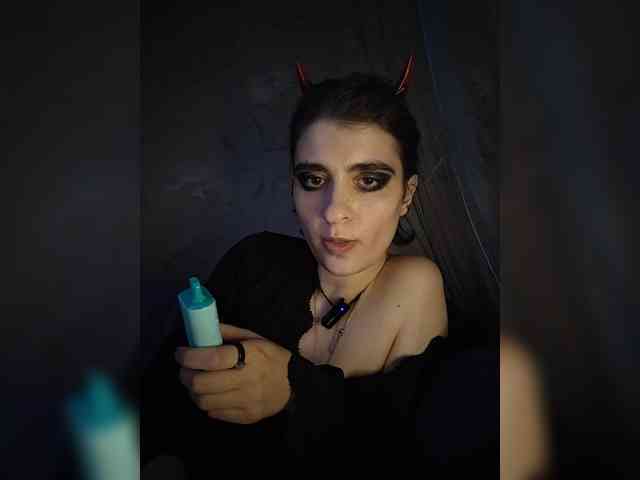 CyberSquirtSiren webcam
