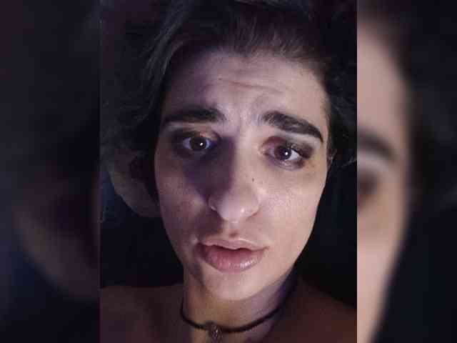 CyberSquirtSiren webcam