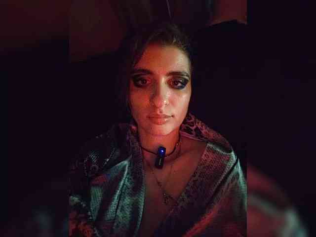 CyberSquirtCuckQueen