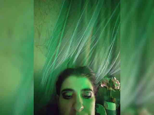CyberSquirtSiren webcam