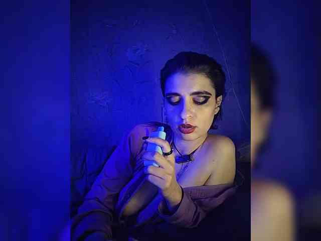 CyberSquirtSiren webcam
