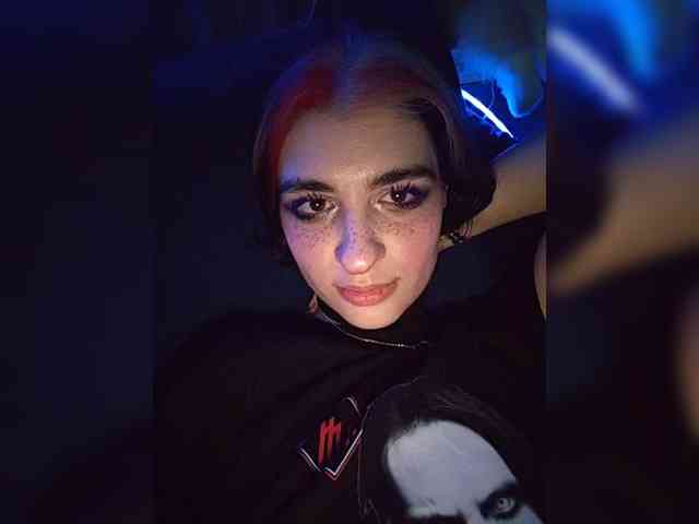 Siren_BrattyQueen