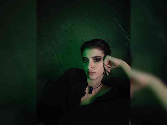 CyberSquirtSiren webcam