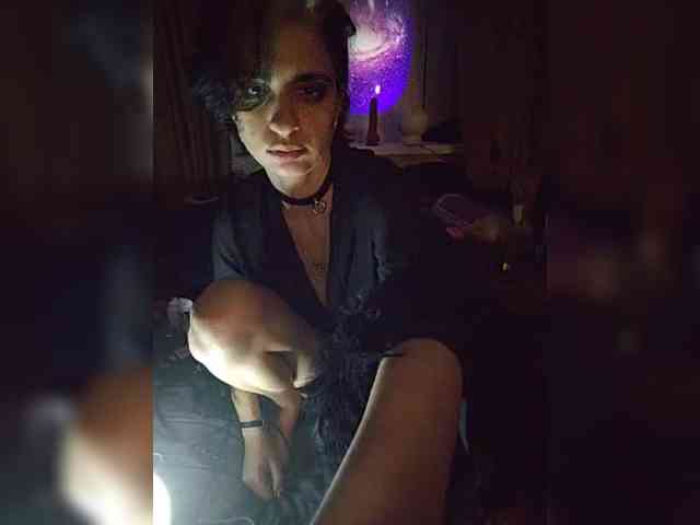 CrazySquirtSiren webcam