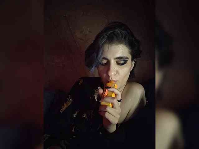 CyberSquirtSiren webcam