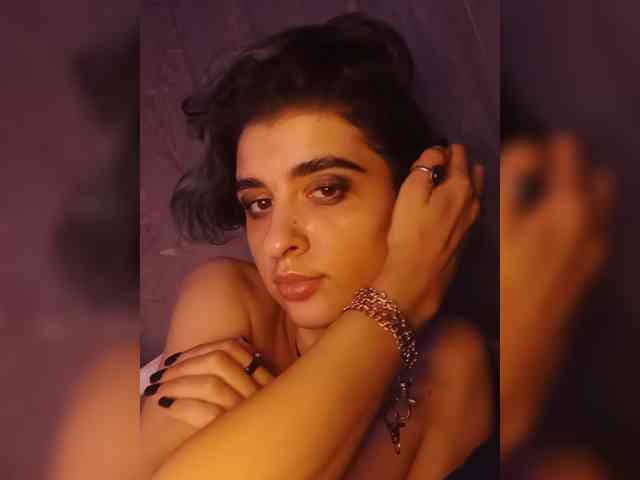 CyberSquirtSiren webcam