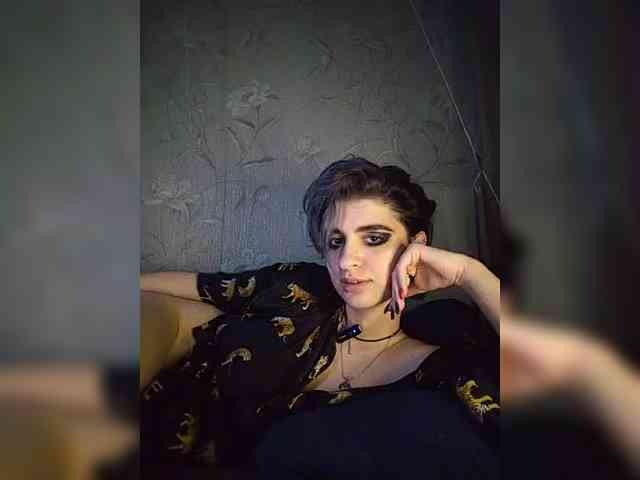 CyberSquirtSiren webcam