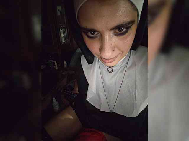 CrazySquirtSiren webcam