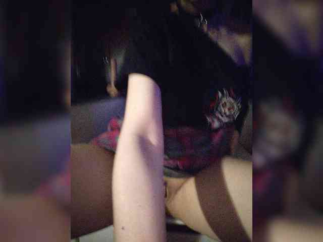 CrazySquirtSiren webcam