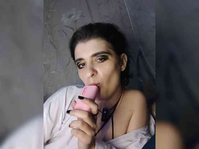 CyberSquirtSiren webcam