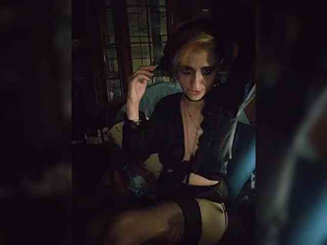 CrazySquirtSiren webcam