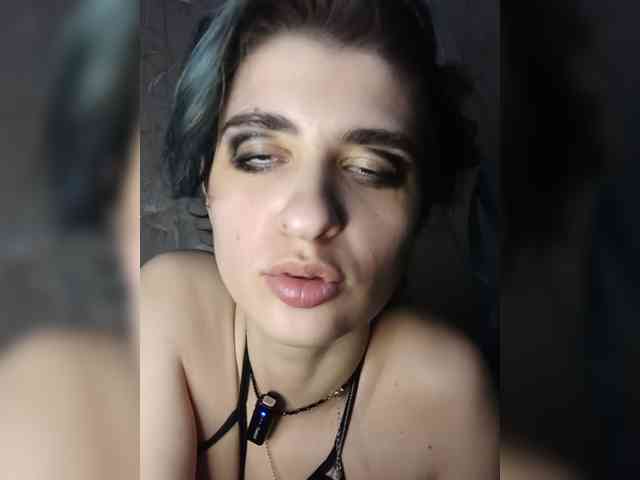CyberSquirtSiren webcam