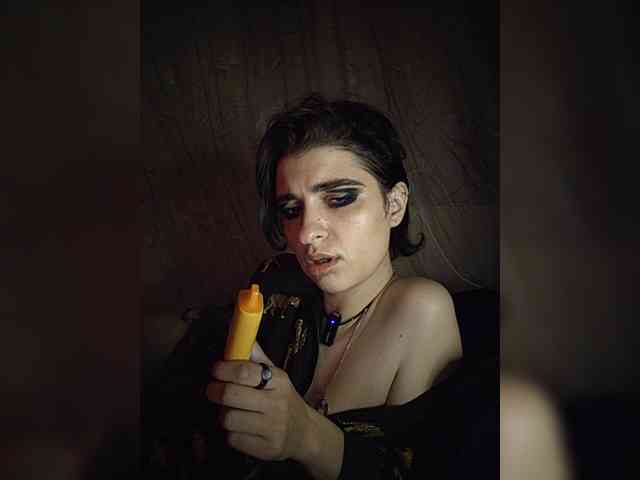 CyberSquirtCuckQueen webcam