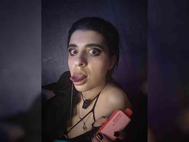 CyberSquirtSiren webcam