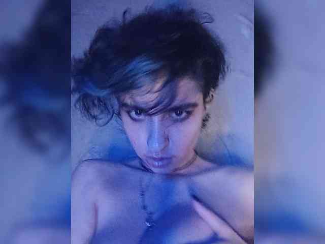 Model: CyberSquirtSiren