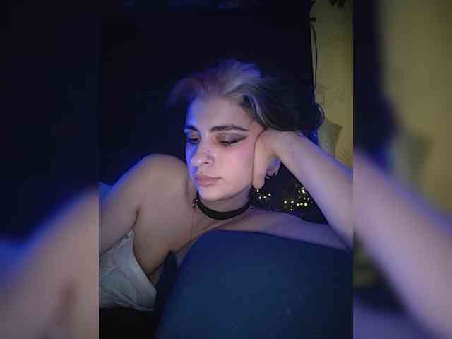 CrazySquirtSiren webcam