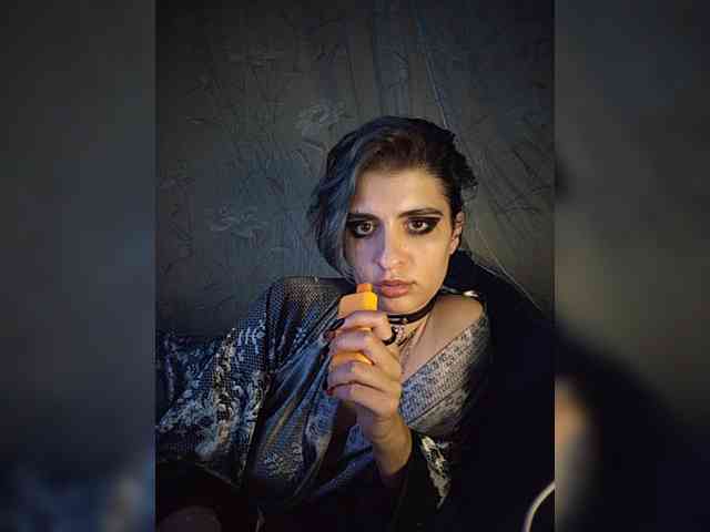 CyberSquirtCuckQueen