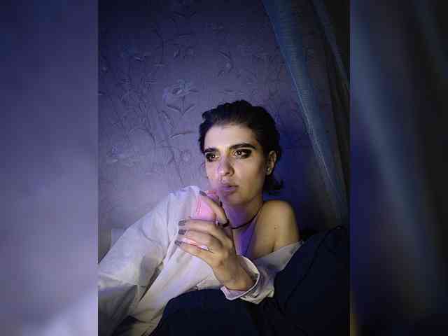 CyberSquirtSiren webcam