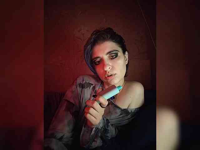 CyberSquirtSiren webcam