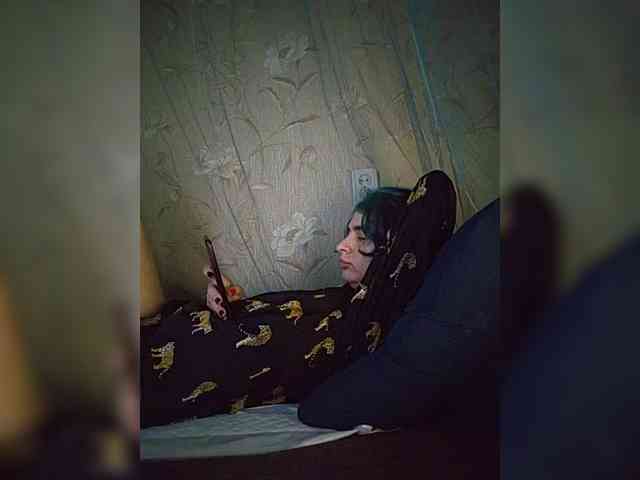 Модель: UntouchableSquirtWitch