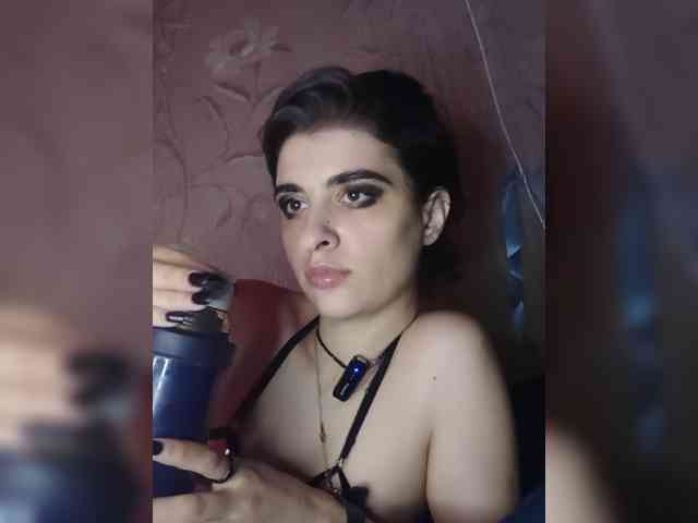 CyberSquirtSiren webcam