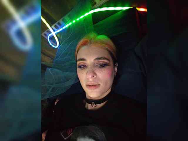 Siren_BrattyQueen