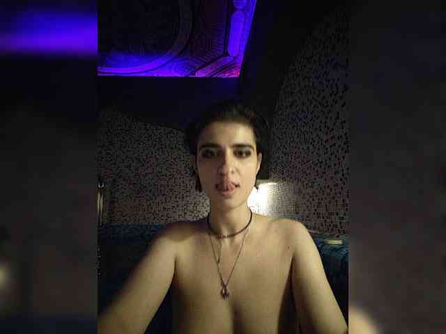 CyberSquirtSiren webcam