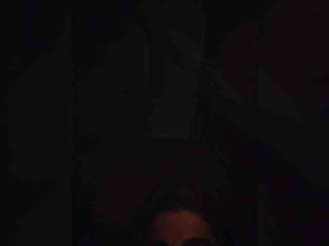 UntouchableSquirtWitch webcam