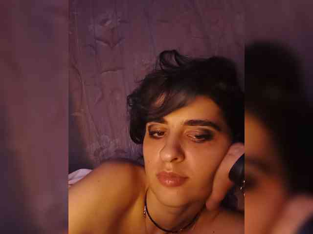 CyberSquirtSiren webcam