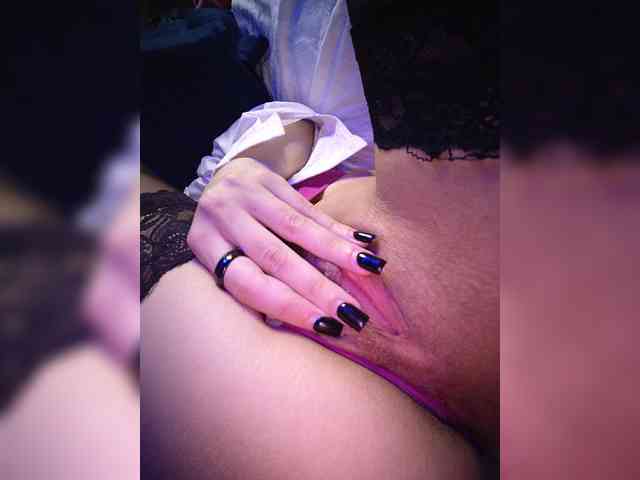 CyberSiren Sex Cam Show
