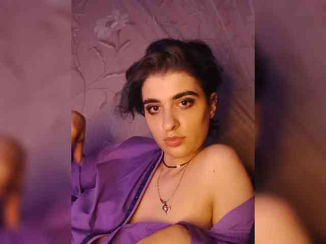 CyberSquirtSiren webcam