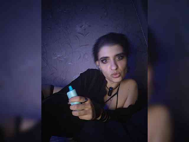 CyberSquirtSiren webcam