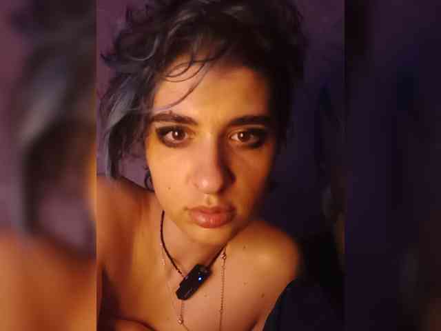 CyberSquirtSiren webcam