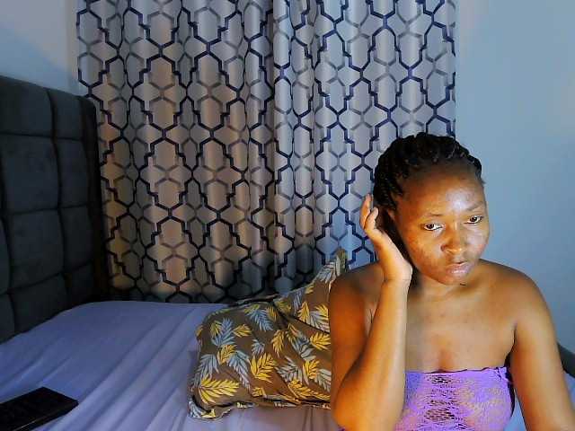 Partycakes live cam on BongaCams