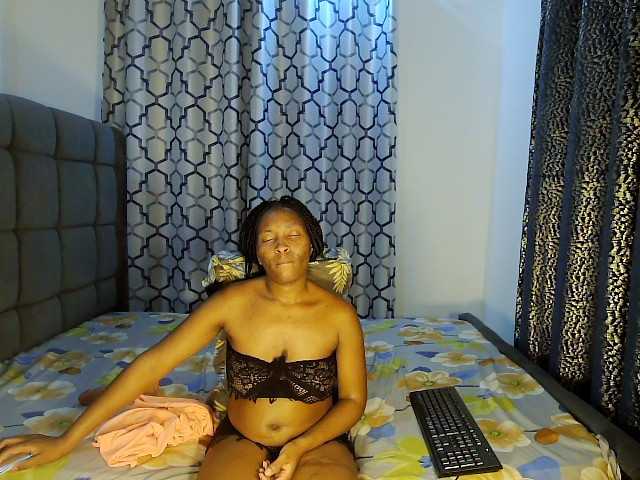 Partycakes live cam on UnifiedCams