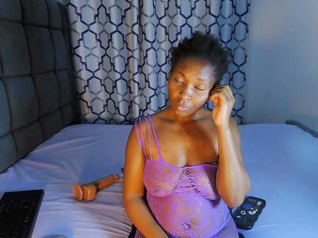 Partycakes live cam on BongaCams