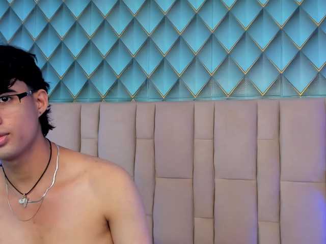SofiaAndEthan live cam on BongaCams