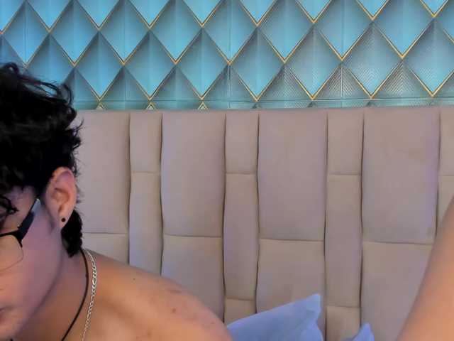 SofiaAndEthan live cam on BongaCams
