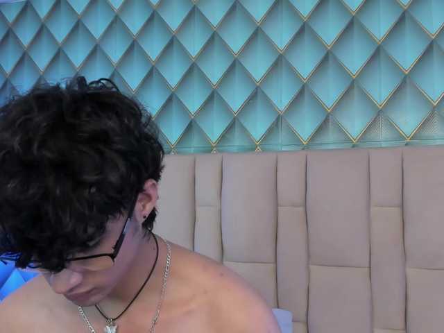 SofiaAndEthan live cam on BongaCams