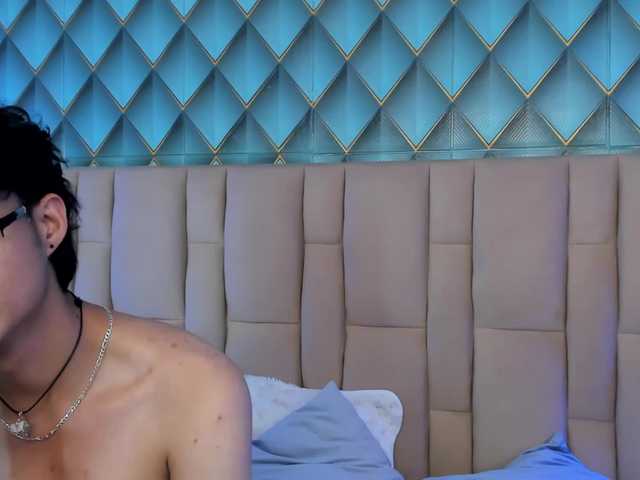 SofiaAndEthan live cam on BongaCams