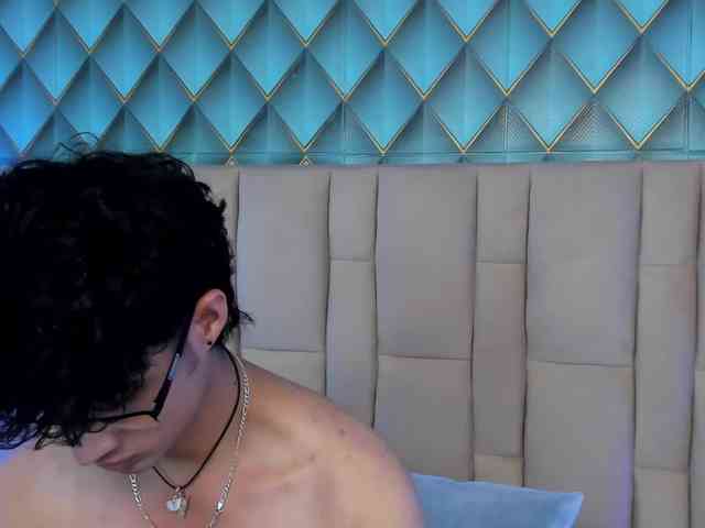 SofiaAndEthan webcam