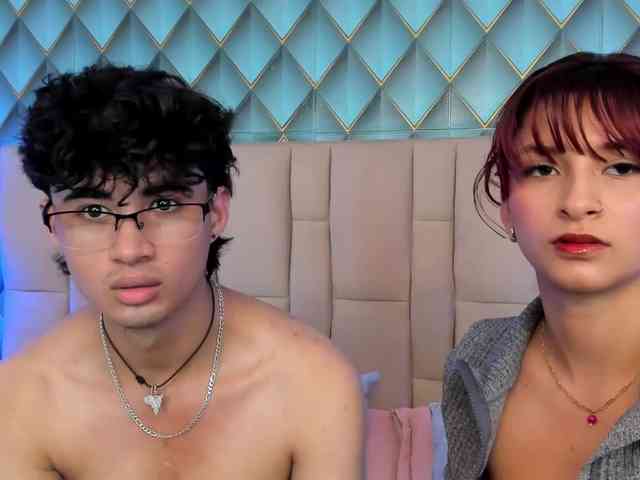 SofiaAndEthan webcam