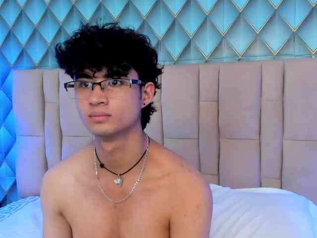 SofiaAndEthan Sex Cam Show