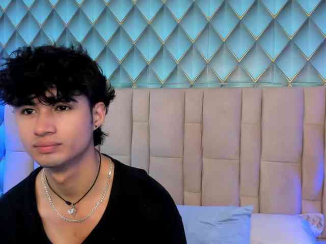 SofiaAndEthan Sex Cam Show