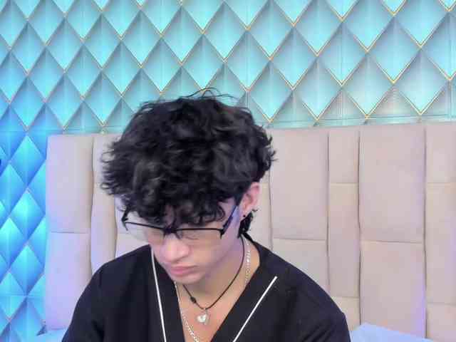 SofiaAndEthan webcam