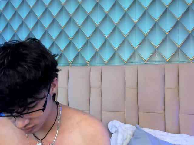 SofiaAndEthan webcam