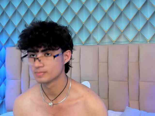 SofiaAndEthan webcam