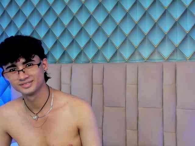 SofiaAndEthan webcam