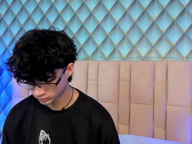 SofiaAndEthan webcam