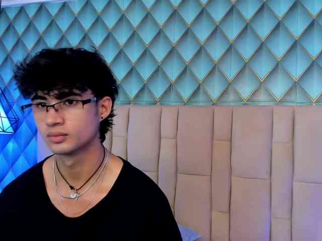 SofiaAndEthan webcam